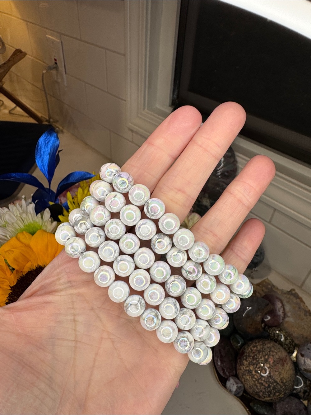 Aura Howlite Bracelet (listing is for one): B1088